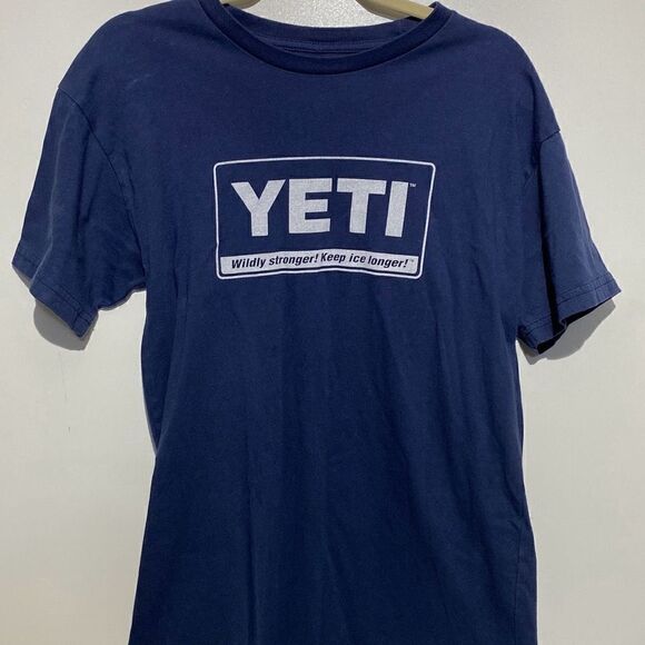 YETI Men's Coolers Wildly Stronger Billboard Short Sleeve T-Shirt Blue Medium - Picture 1 of 7